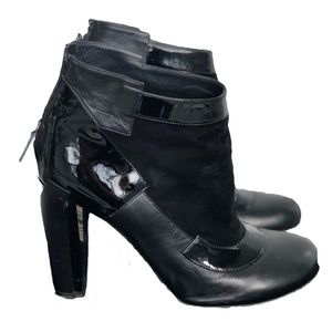 NEW YEAR SALE‼️ CHANEL HIGH HEEL BOOTIES BLACK